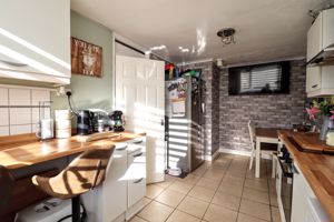 Kitchen/Diner- click for photo gallery